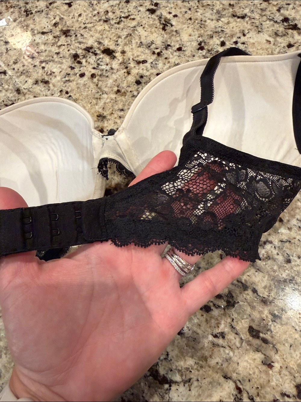 Victoria's Secret Dream Angels Push-Up Bra 36D - Picture 3 of 3
